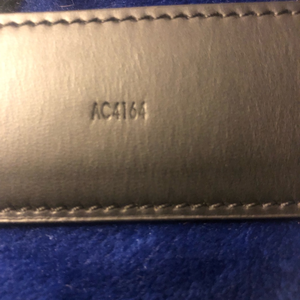 Louis Vuitton belt - Picture 2 of 5